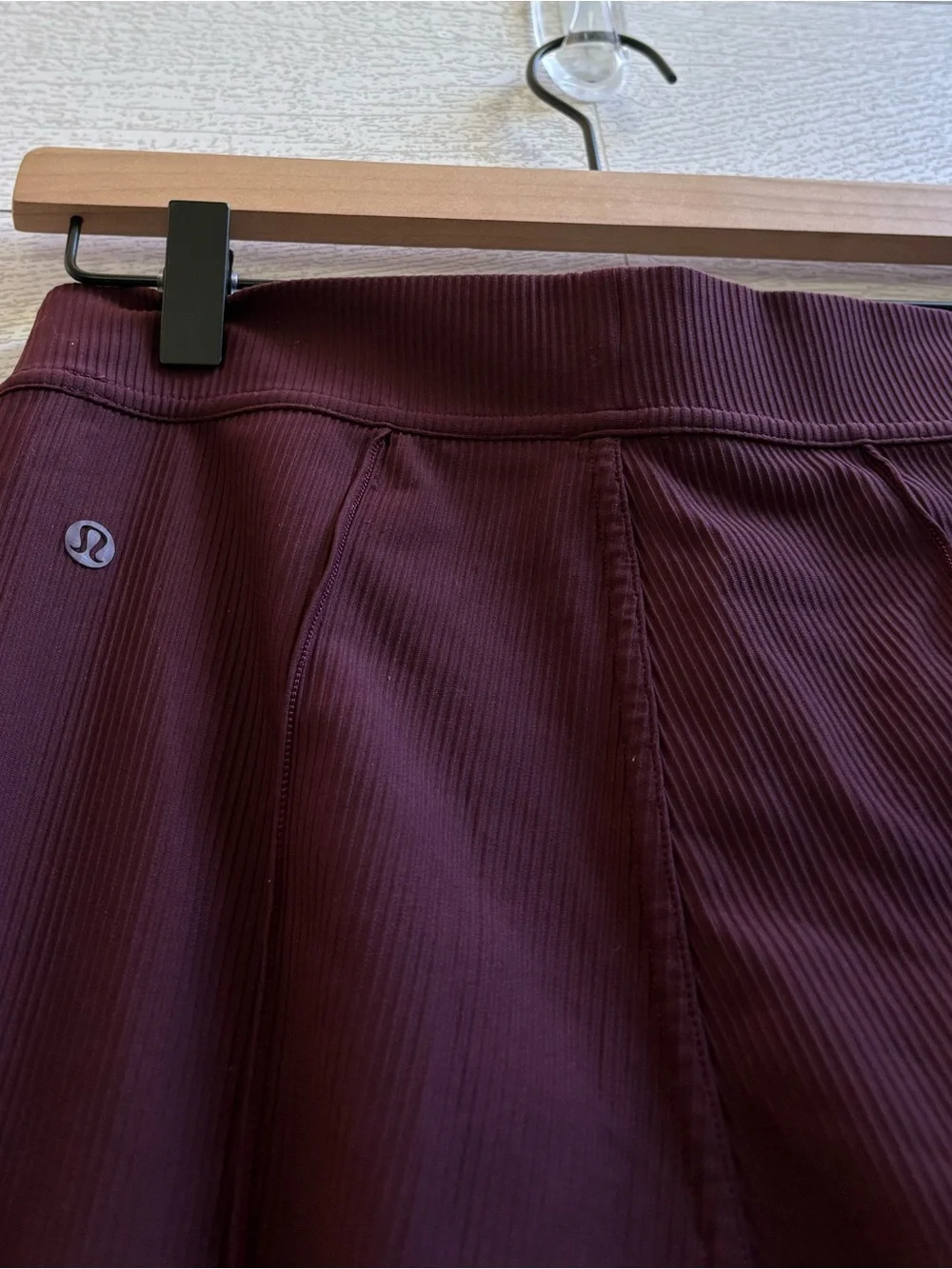Lululemon Urban Strides Super High Rise Ribbed Pants Merlot Size 6/ 25” Inseam